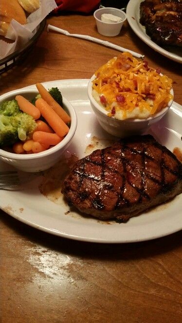 Texas Roadhouse Coupons | Early Dine Specials, Family Packs, and Holiday Deals|